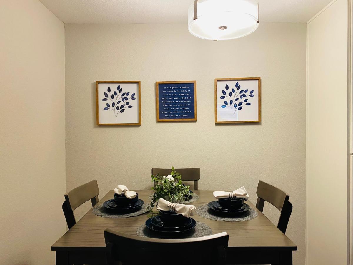 Fashionable Stylish Apartment Houston Buitenkant foto
